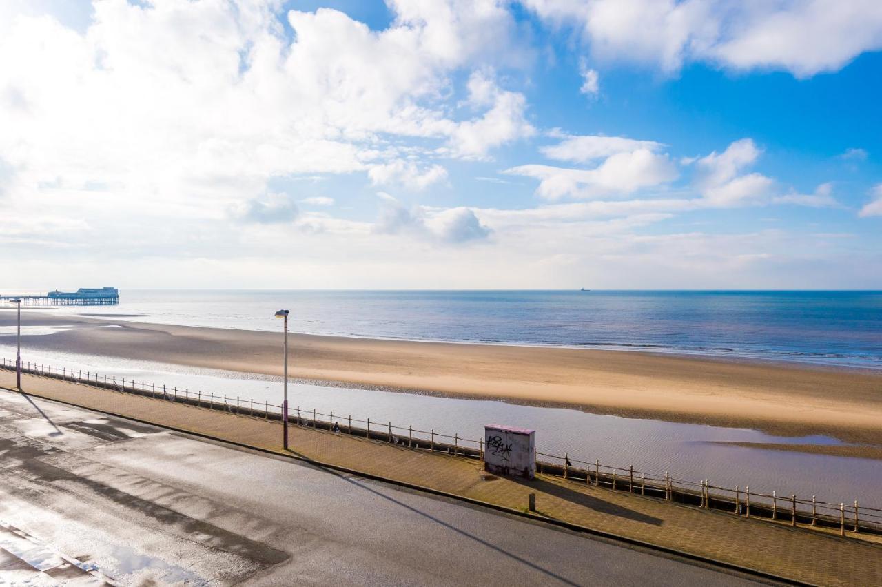 Empire Blackpool Apartments - Dickson Road Rum bild